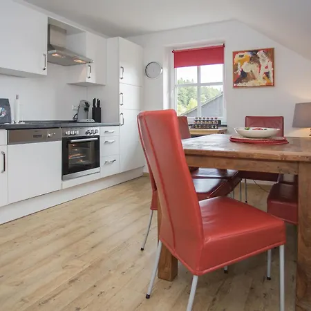 Welcome In - 'rothaarglueck' In Neuastenberg-winterberg Met Uitzicht En Terras Apartman Winterberg