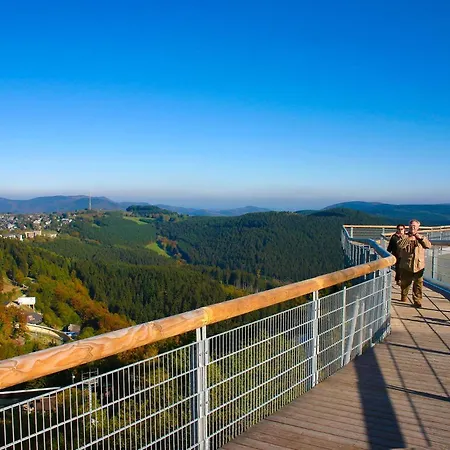 Welcome In - 'rothaarglueck' In Sauerland Met Uitzicht En Terras Winterberg
