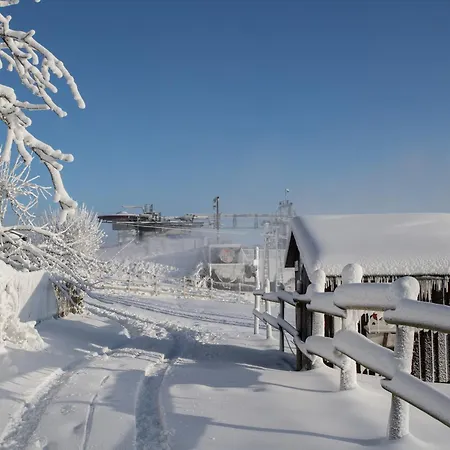 Welcome In - 'rothaarglück' In Neuastenberg-winterberg Mit Aussicht Und Terrasse *